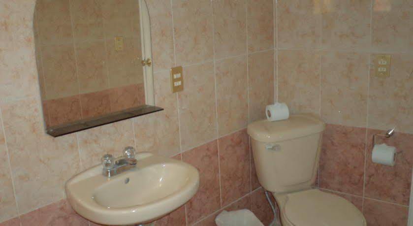 Hotel Real Tlaxcala Экстерьер фото